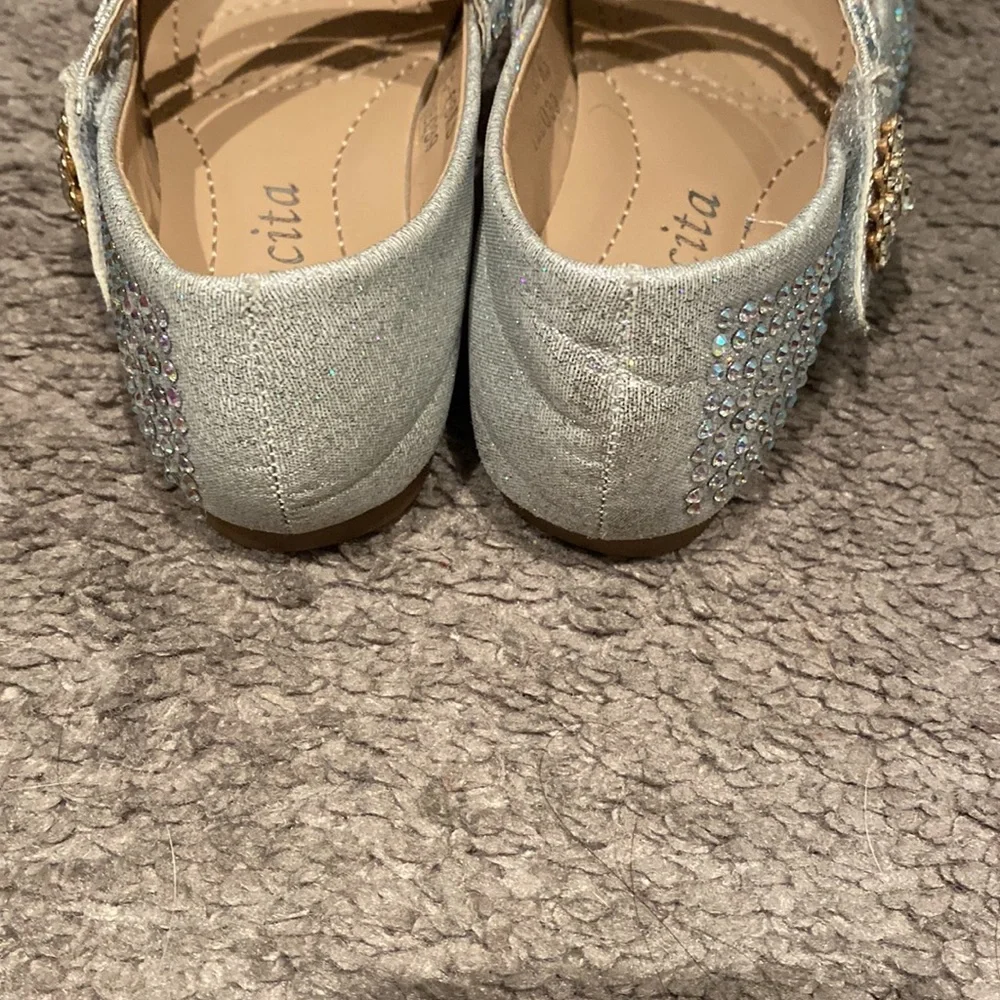 Little girls dressy flats